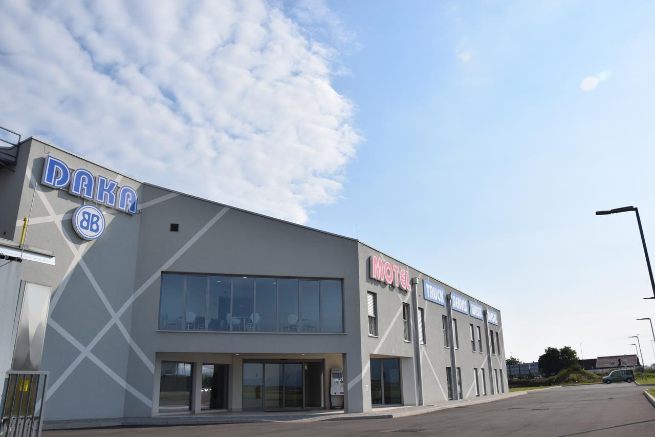 Daka Prenocisce Motel Velika Vas pri Krskem Luaran gambar